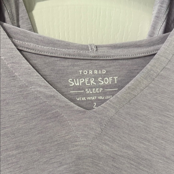 Torrid Sleep Super Soft Plush Hooded Lounge T-shirt Purple Dress Size 2 or 2X - Picture 2 of 6